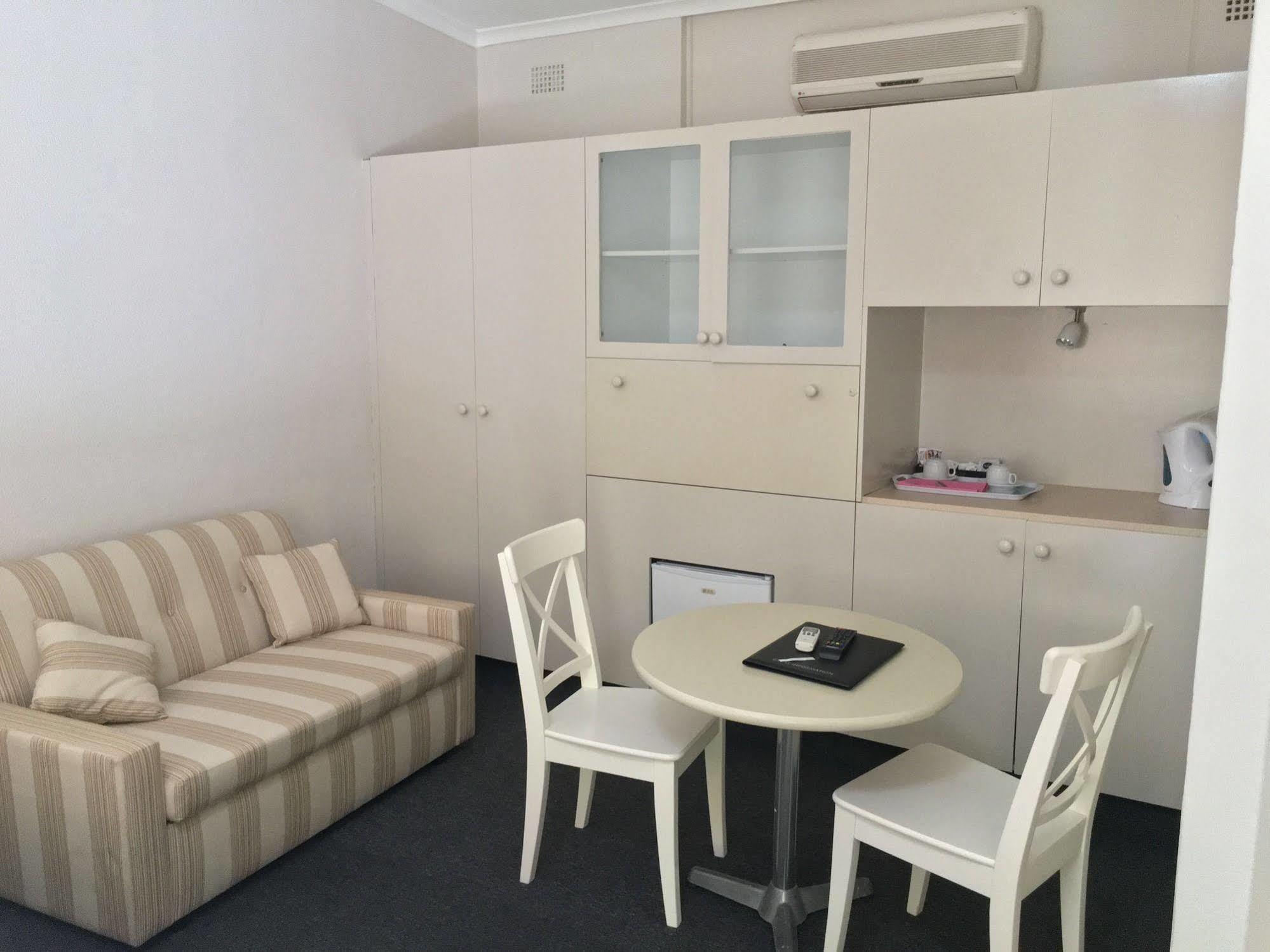Town And Country Motel Sydney Exteriör bild