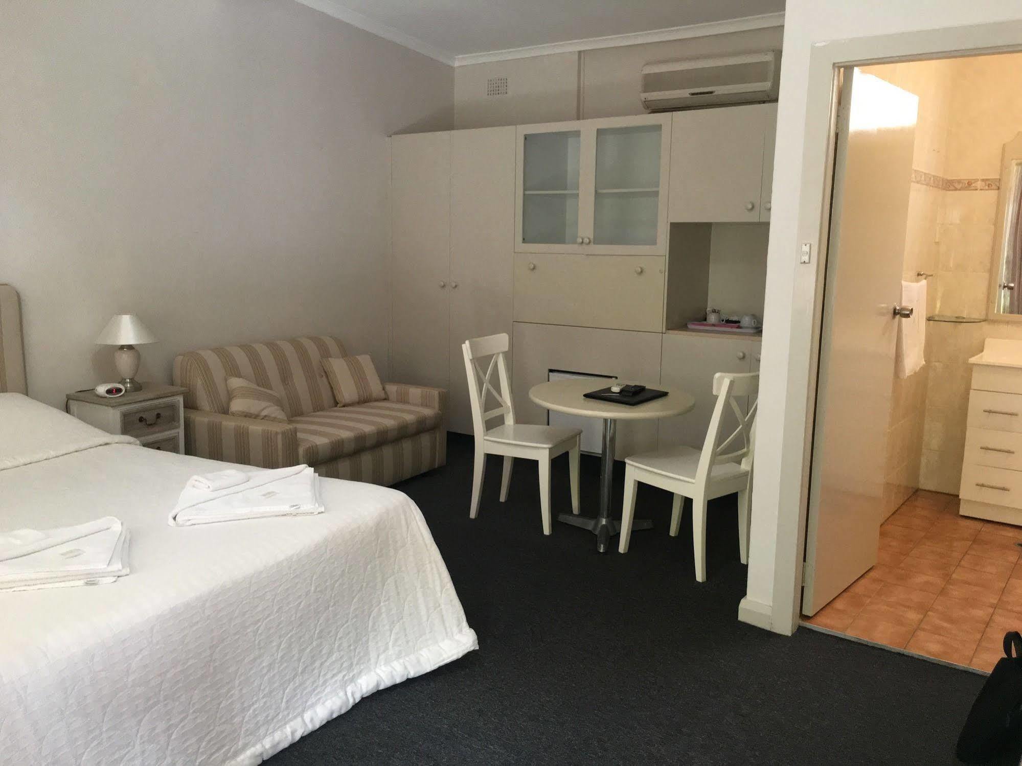 Town And Country Motel Sydney Exteriör bild