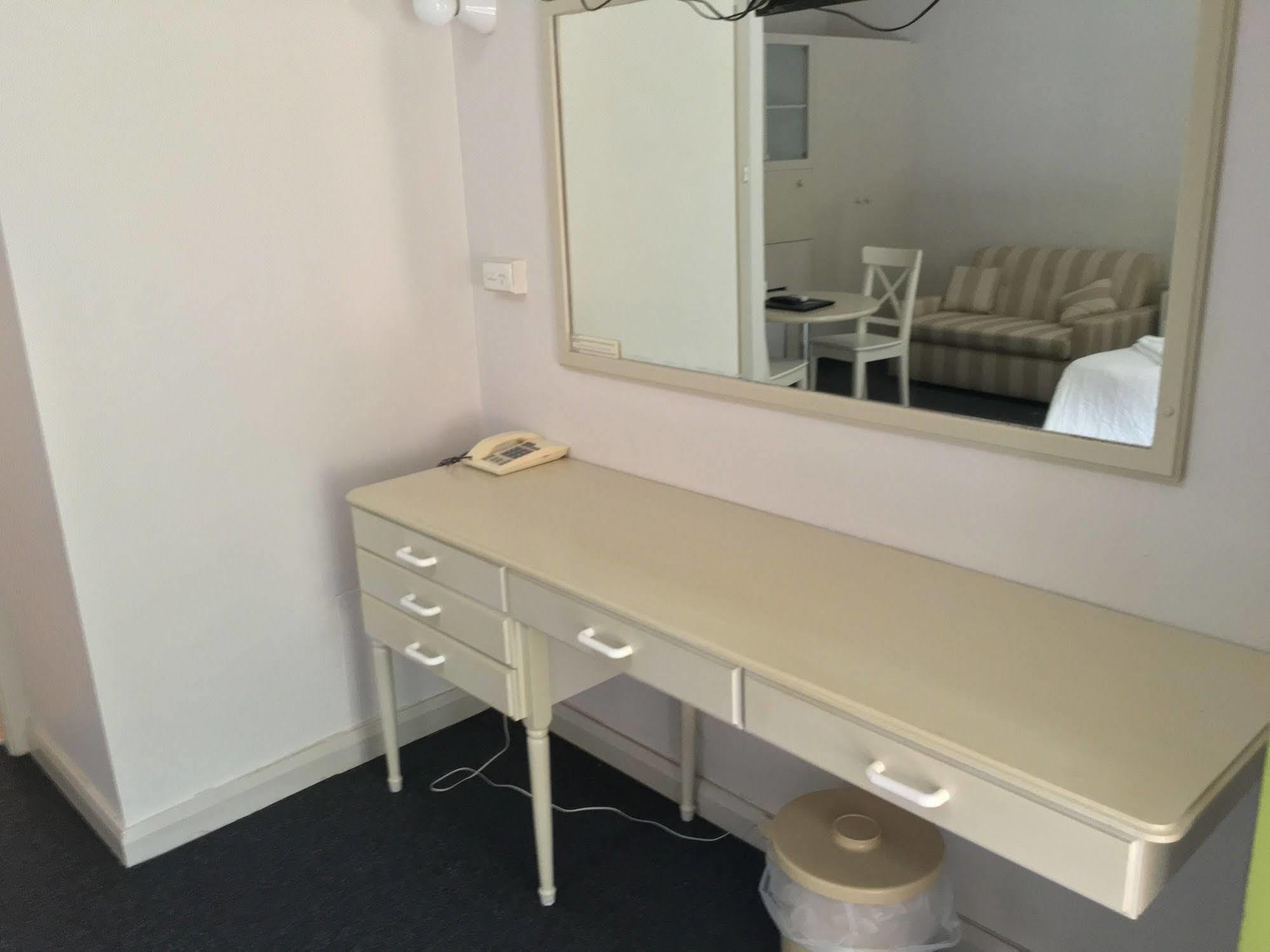 Town And Country Motel Sydney Exteriör bild