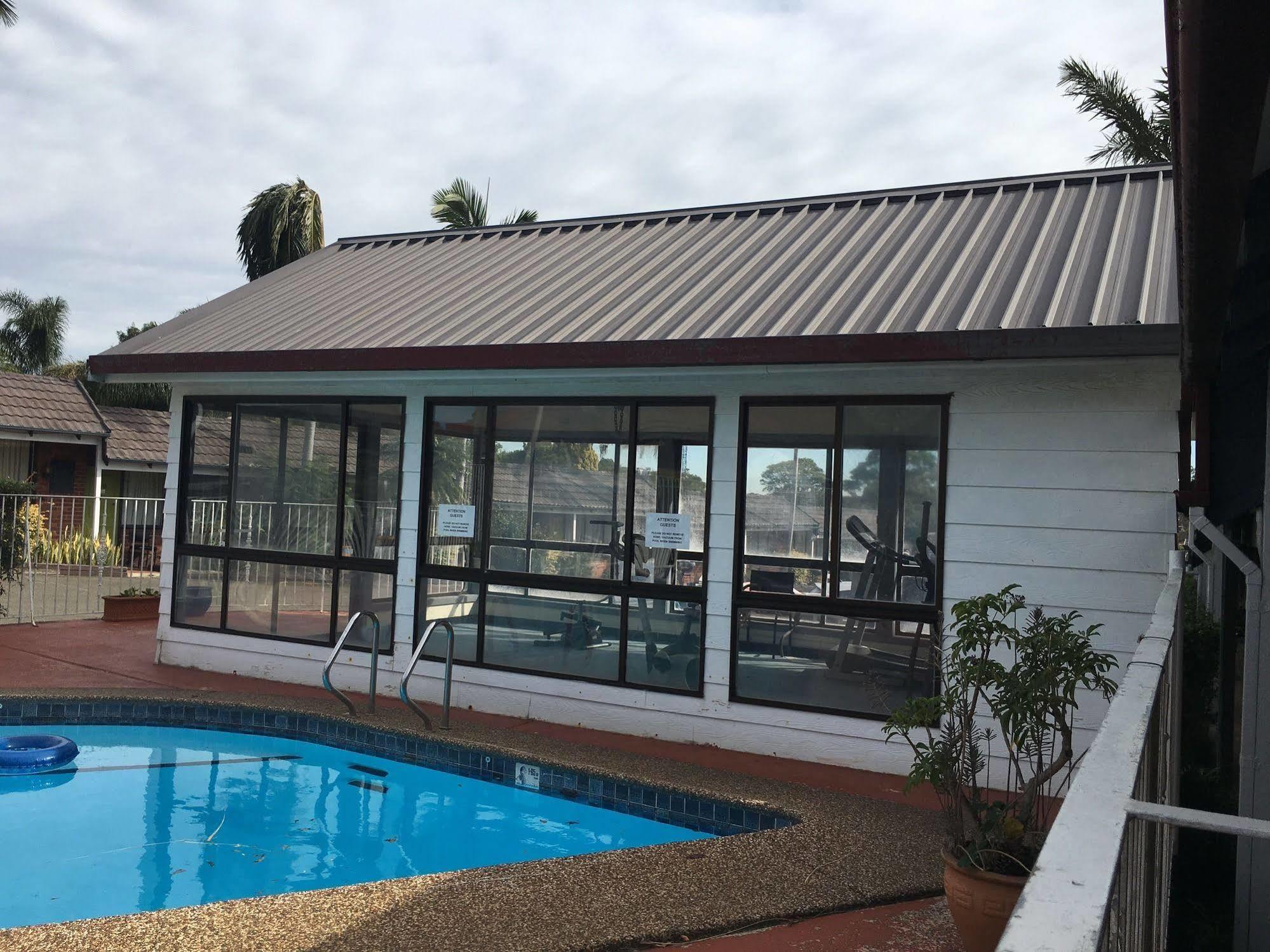 Town And Country Motel Sydney Exteriör bild